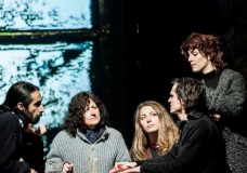 Silbern der grauende Morgen